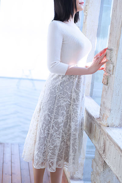 福岡博多風俗デリヘル 新人・亜紀(アキ) 写真